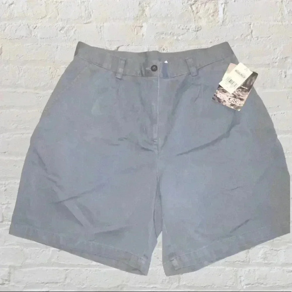 Woolrich Shorts -  Gray - Picture 1 of 4